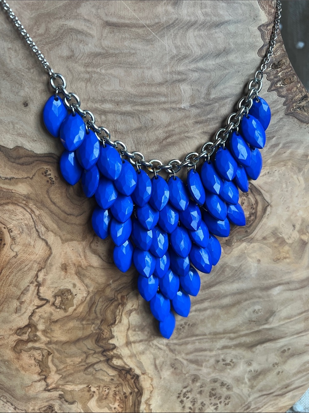 Vibrant Royal Blue Faceted Bib Necklace - Women's Costume Jewelry